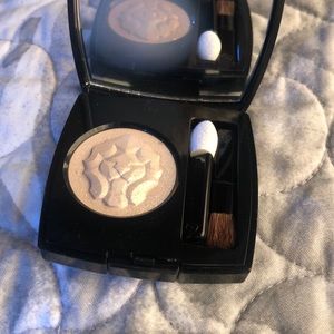 Chanel longwear powder eyeshadow